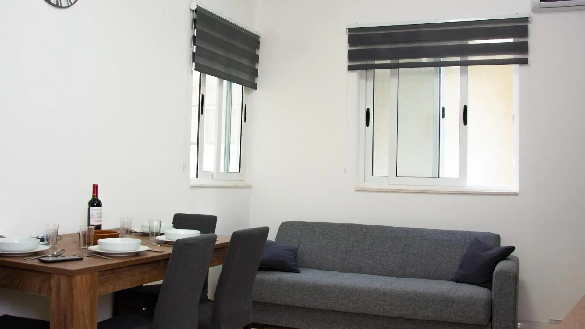 Blossoms Apartment San Gwann